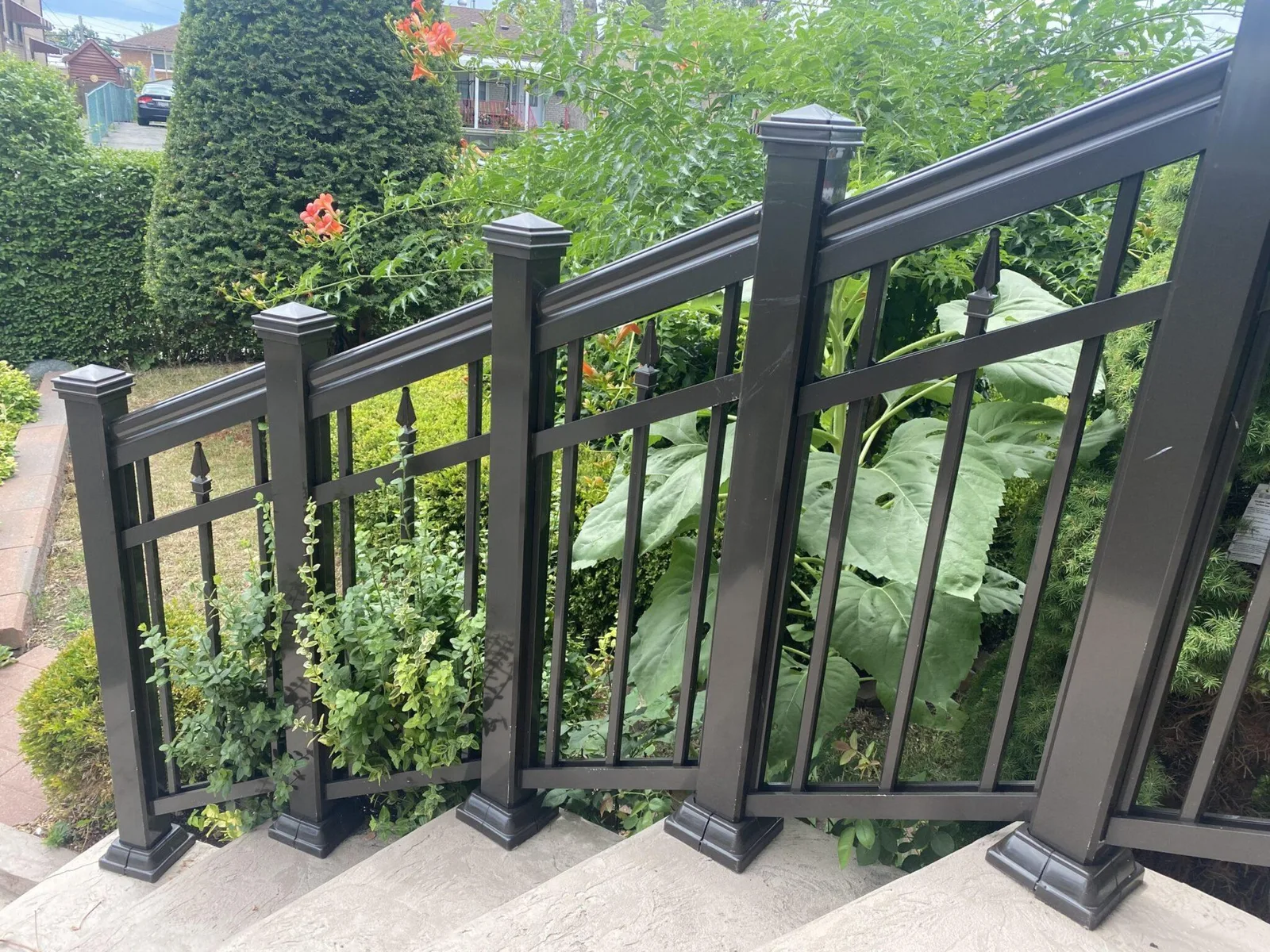 Deck railing — Choosing the right railing for your Colorado deck